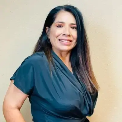 Yolanda Holguin MLO